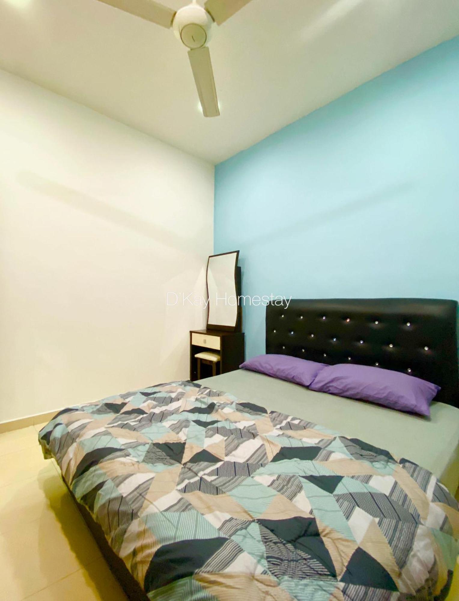 4 Bedrooms Homestay, Fully Aircond In Sendayan By D'Kay Homes I 10-15 Pax Seremban Exteriör bild